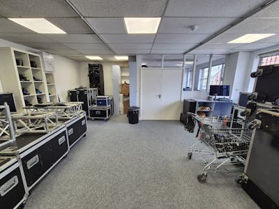 M4a Maxron House, Green Lane, Stockport, Industrial/Logistics / Office To Let - 20260415_105620.jpg