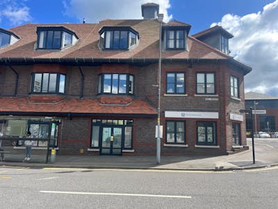 Ground Floor Office, 5 Chalfont Court, Amersham, Office To Let - WhatsApp Image 2026-04-20 at 12.jpeg