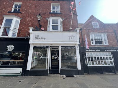 18 Market Place, Knaresborough, Retail To Let - IMG_2451.jpeg