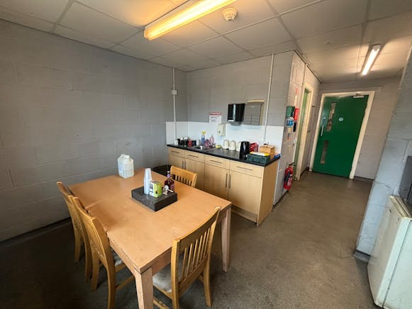 Former ATS Centre, Unit 14 Carn Brae Lane, Redruth, Industrial To Let - IMG_2498.JPEG