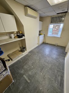 54 Princes Street, Stockport, Leisure / Office / Retail To Let / For Sale - 20251111_113049.jpg