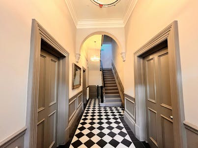 The Kent Suite, 4 Princes Square, Harrogate, Office To Let - 1.png