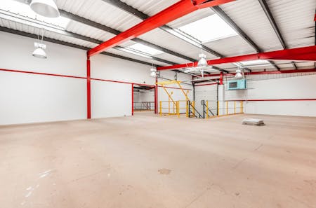 Unit 2, The Hawthorn Centre, Middlesex, Warehouse To Let - 696824 4.jpg