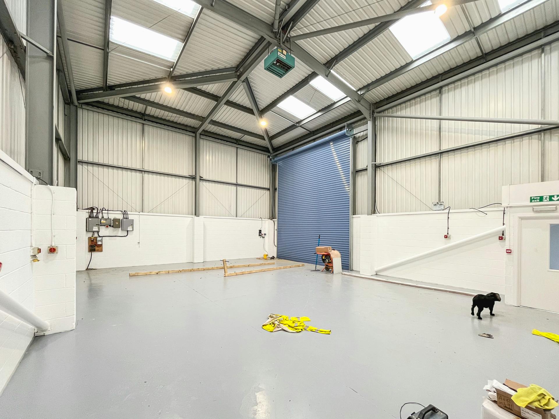 Retail/Shop in Wimborne - photo 2