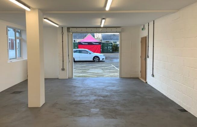 Coates A, Priory Park Industrial Estate, London Road, Tetbury, Industrial To Let - Coates-A-Workshop-to-Let-Internal-5-641x415.jpg