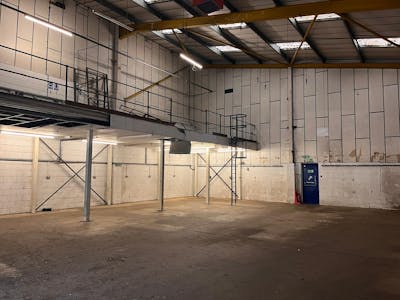 Unit H Progress Road, Sands Industrial Estate, High Wycombe, Industrial / Warehouse To Let - WhatsApp Image 20251112 at 140311_7c047896.jpg