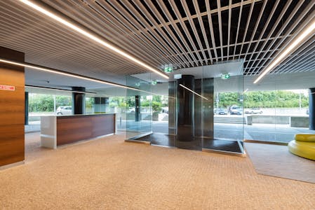 Arrábida Lake Tower C, Rua Daciano Baptista Marques 181, Vila Nova De Gaia, Office To Let - Hall entrada.jpg