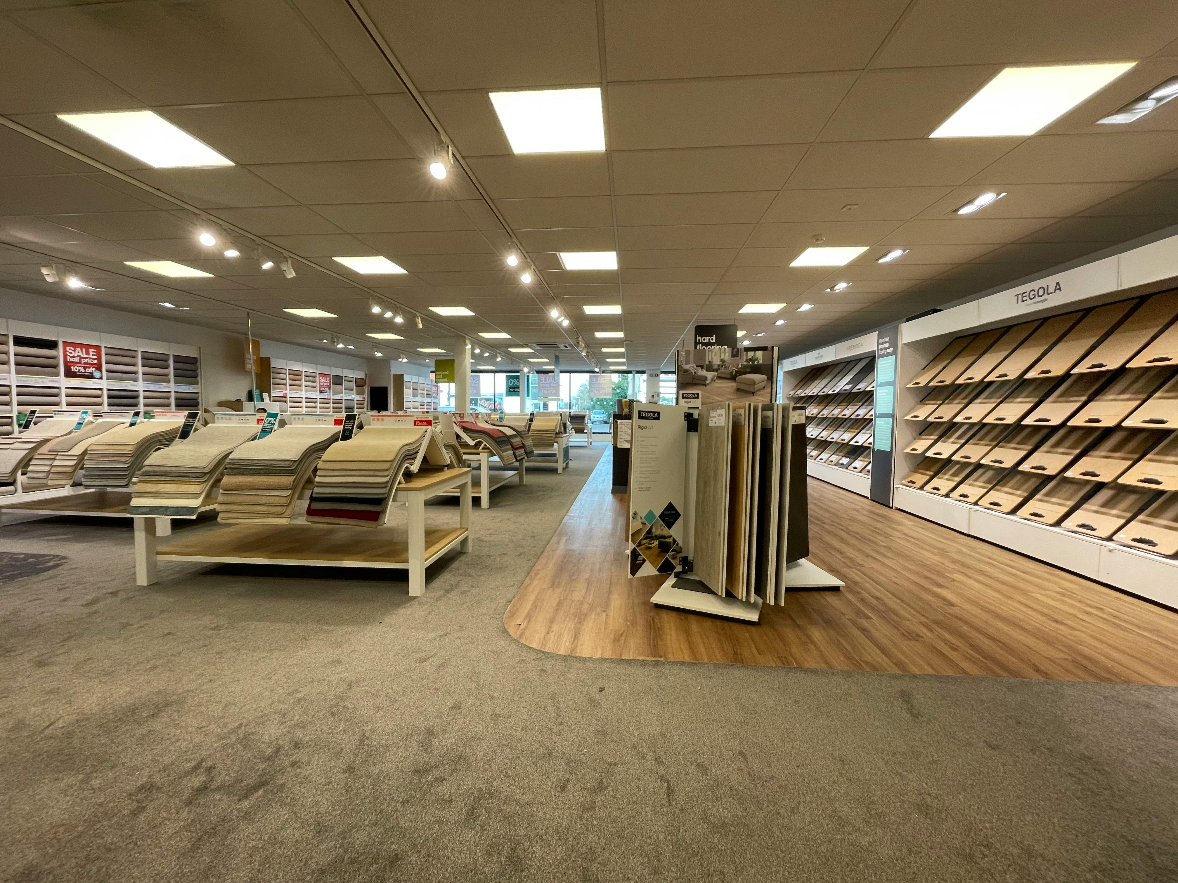 Retail/Shop in Bromley - photo 4