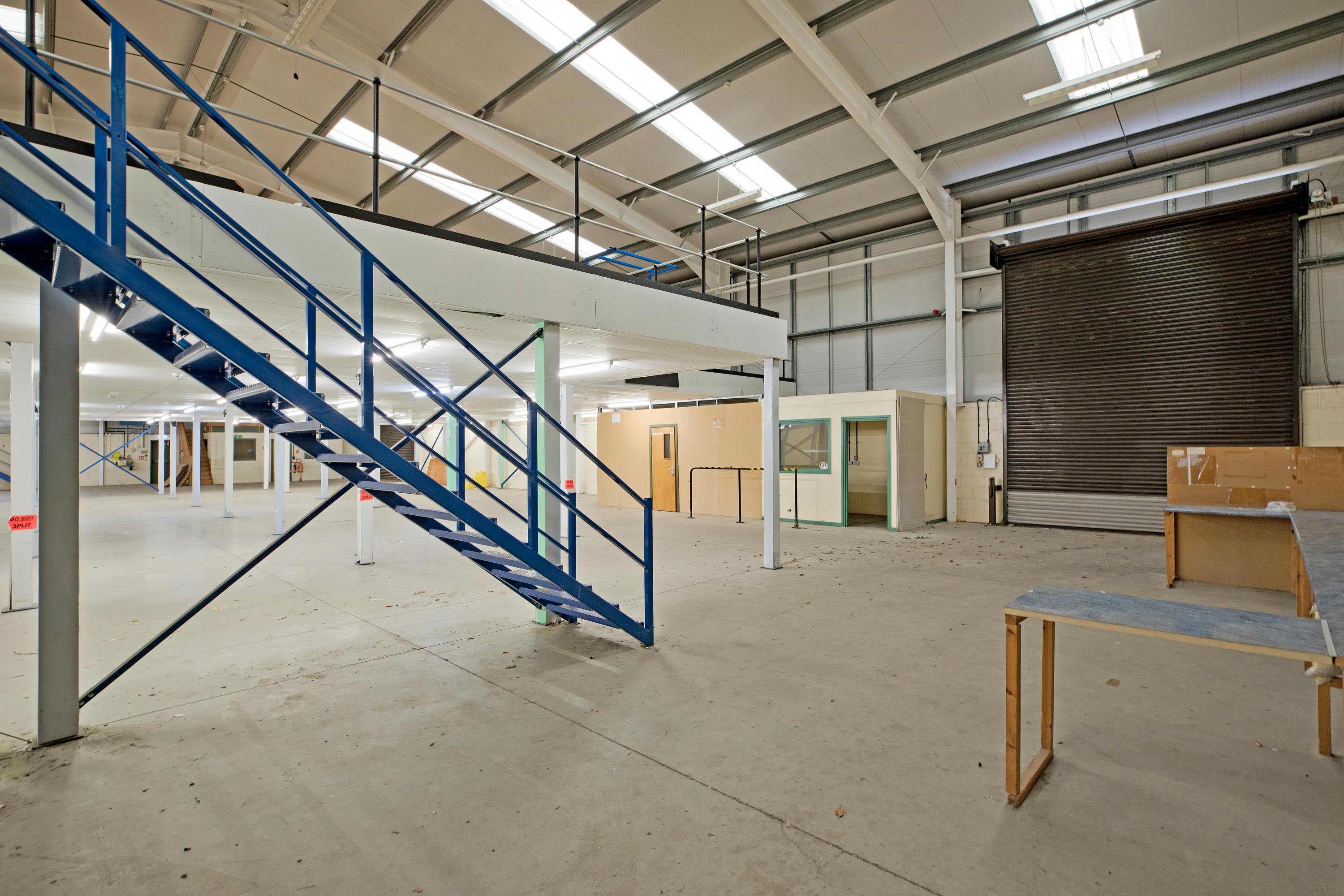 Eskdale House, Harrogate, Industrial To Let / For Sale - IMG_6997.jpg