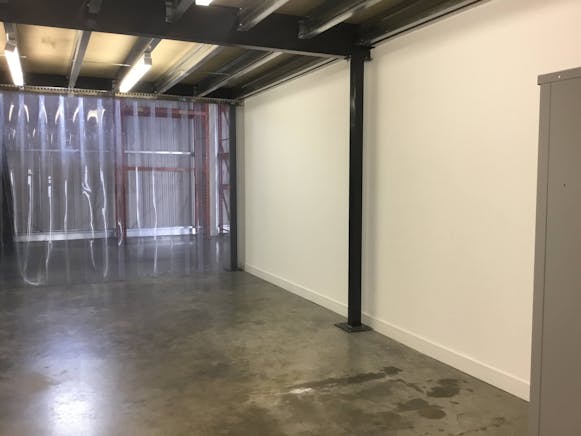 Unit 3, Waltham Abbey, Industrial To Let - IMG_9082.JPG