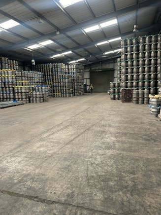 Unit 3B, Roseland Business Park, Newark, Distribution Warehouse To Let - IMG_3488.JPEG