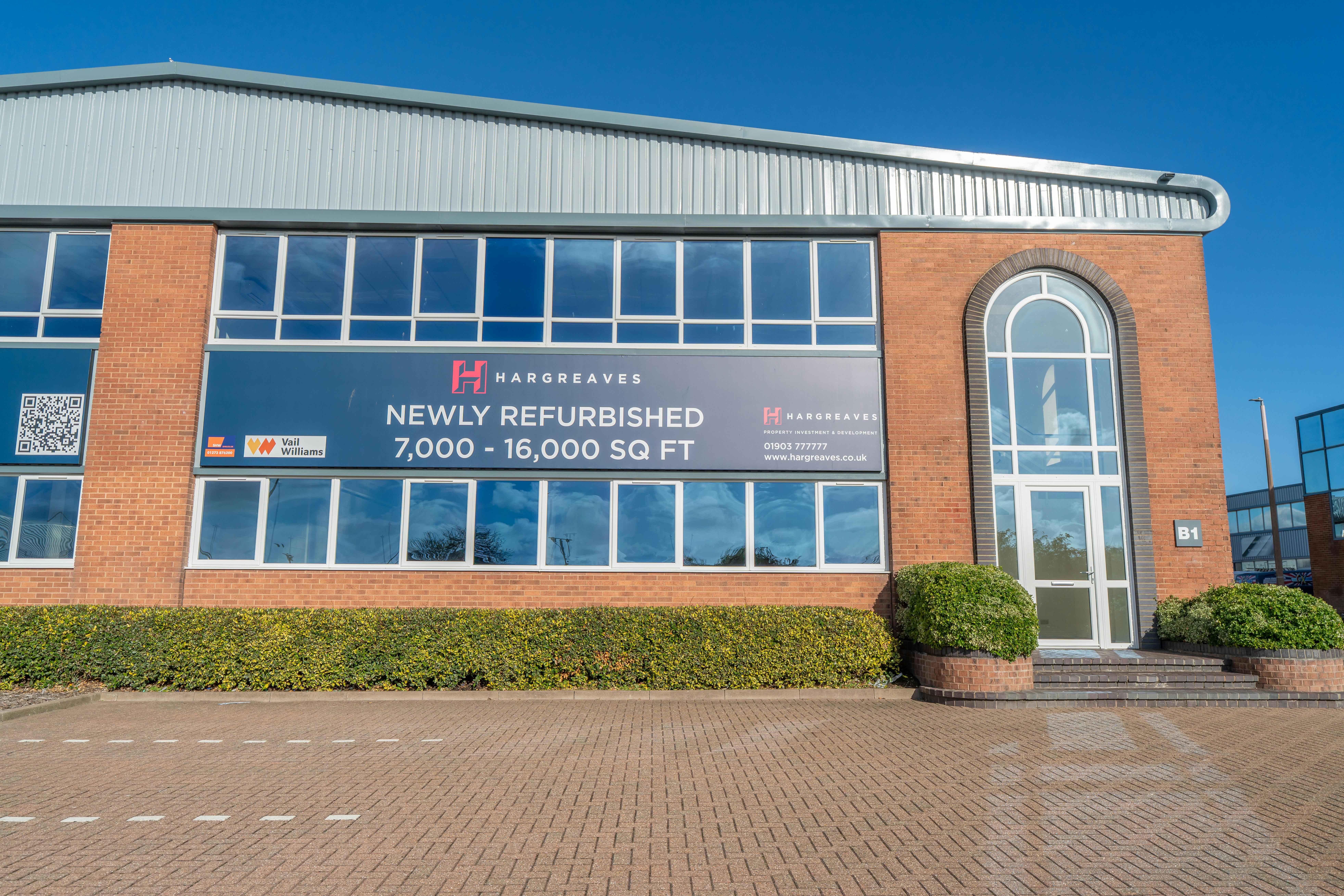 Industrial Unit in Shoreham-By-Sea - photo 2