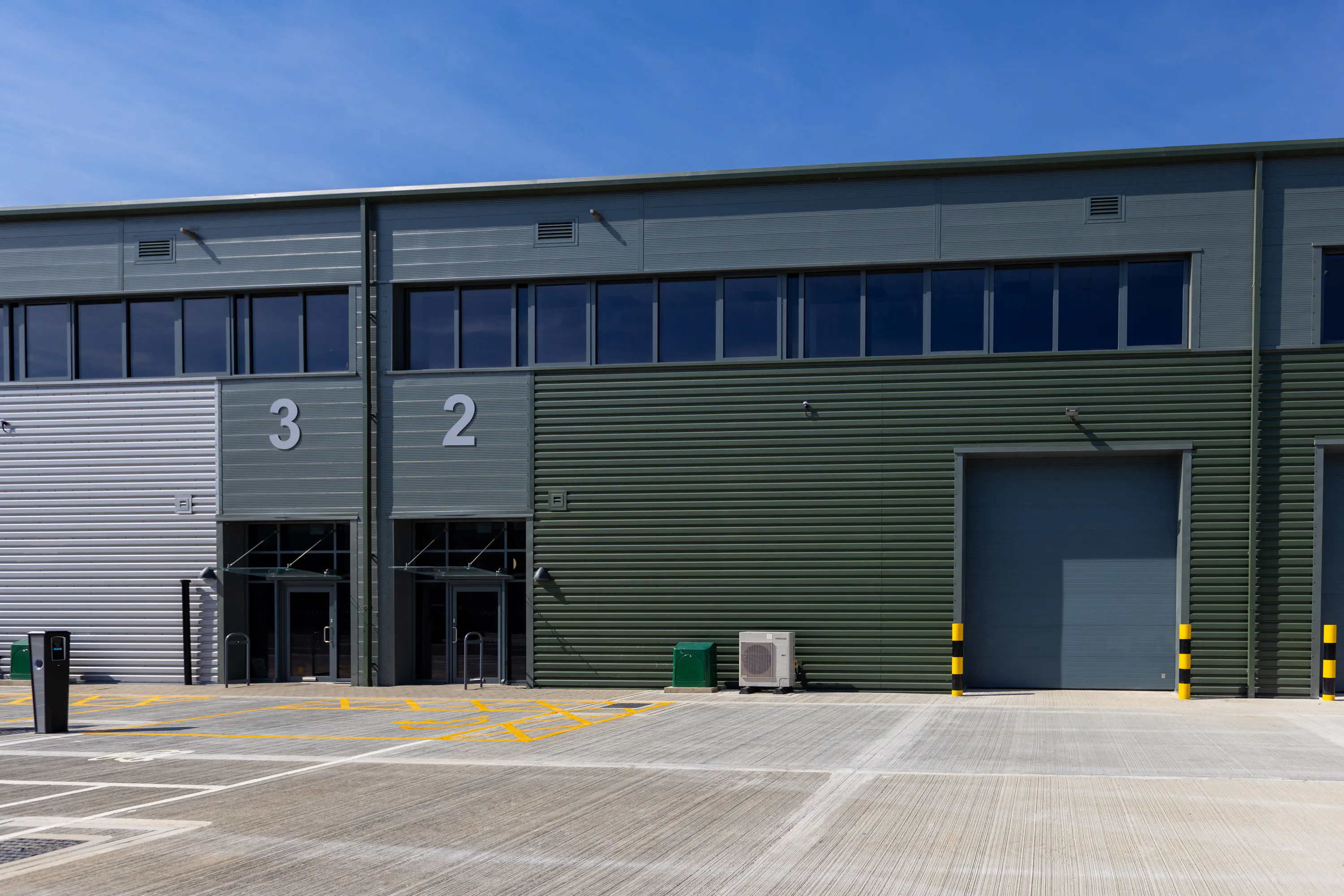 Unit 2 T45, Aire Valley Road, Leeds, West Yorkshire, LS9 0AA