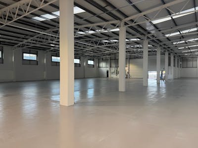 Unit 16 The Birches Industrial Estate, Hills Road, East Grinstead, Warehouse To Let - 7246 16 The Birches  2 05122025.jpg