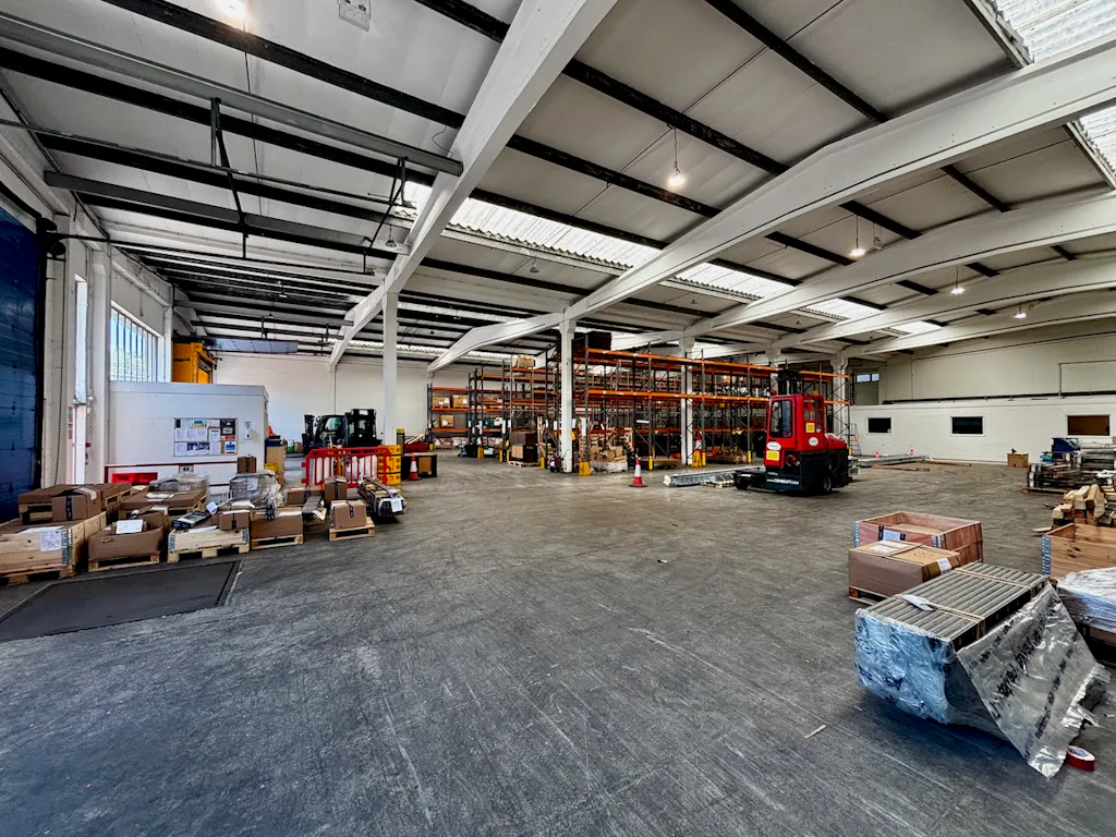 A1 A2 Portland Close Houghton Regis Warehouse