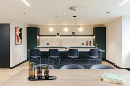Regal House, Twickenham, Office To Let - Regal House-1.jpg