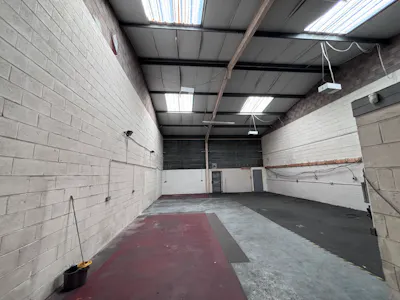 Unit 11, George Street, Bridgend, Industrial To Let - IMG_1380.jpeg