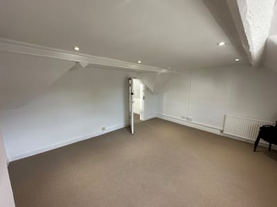 89 High Street, Thame, Office To Let - 4.jpeg