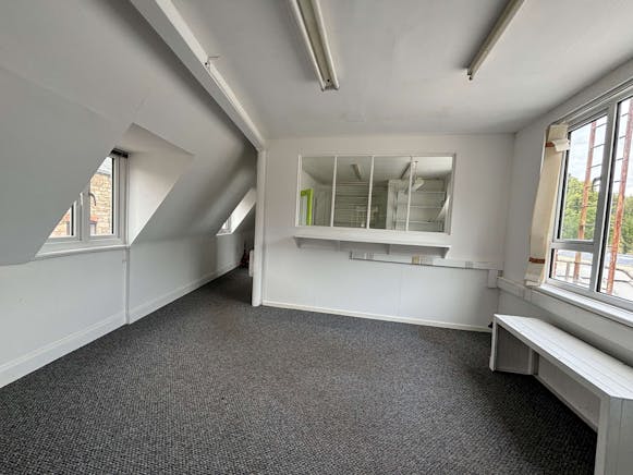 Office M6,, 2nd fl, Stag House, Inchbrook, Stroud, Office To Let - M6 int 1.jpg