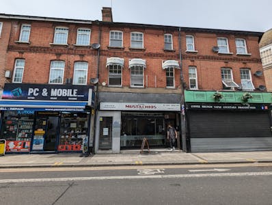 4 Market Street, Watford, D1 (Non Residential Institutions) / Office / Other To Let - PXL_20240418_140803370.jpg