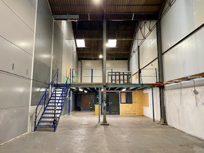 Unit 6, Wentloog Buildings, Cardiff, Industrial To Let - 6 Wentloog 03.jpg