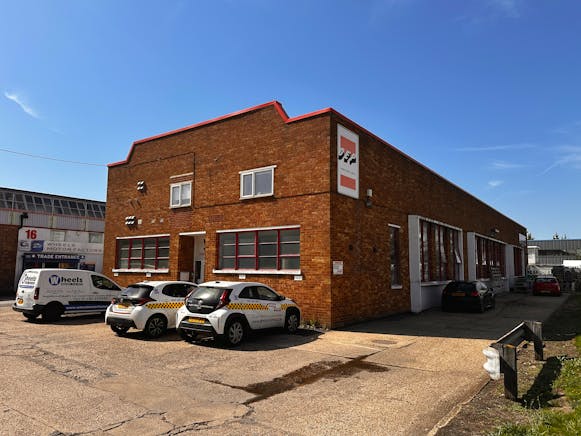 Unit 33, Hitchin, Industrial / Investment/Development For Sale - IMG_8616.JPG