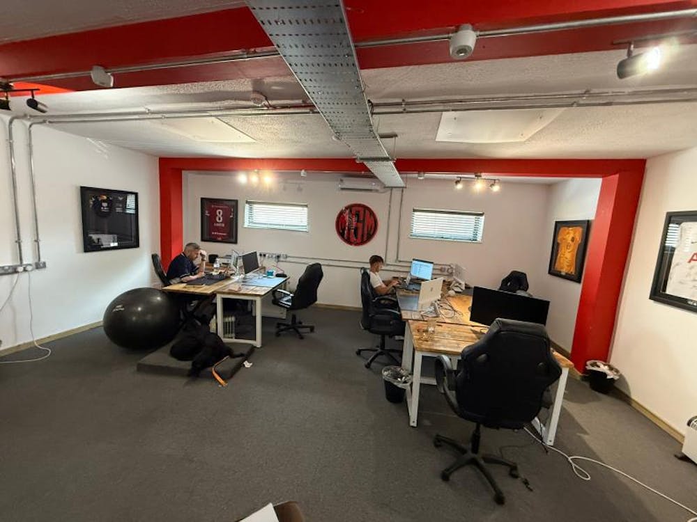 22-24 Elm Road - Picture 2.jpg