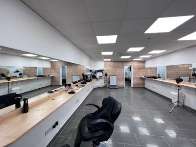 61 High Street, Bedford, Retail To Let - Image 7