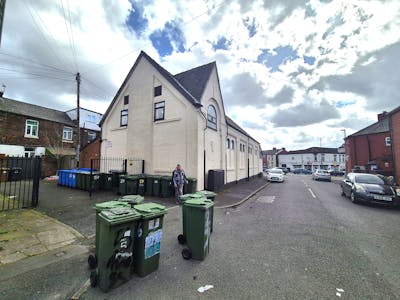 144 Mossley Road, Ashton-under-Lyne, Other For Sale - 20250328_122002.jpg