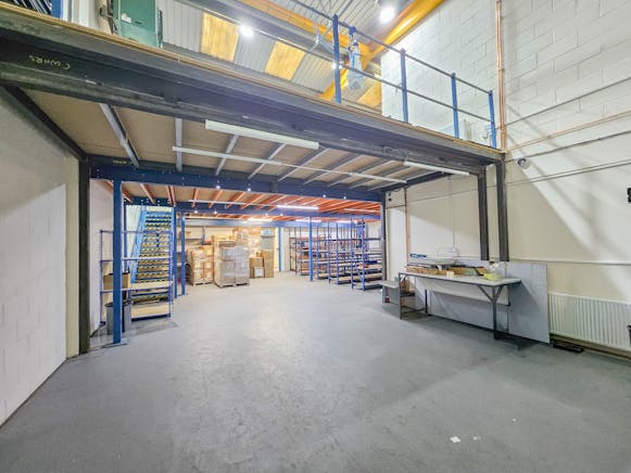 Unit 5, Bridge Business Centre, Southall, Industrial / Warehouse To Let - 2.jpg