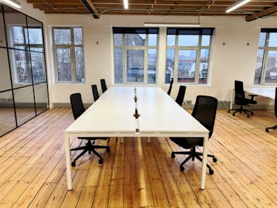52-54 Rosebery Avenue, London, Office To Let - IMG_8167.jpg