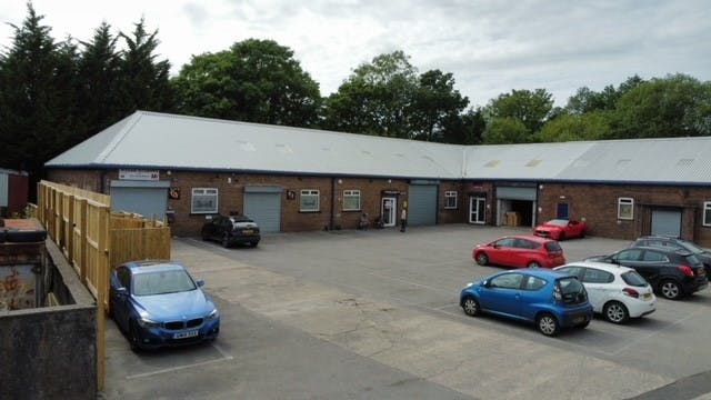 Del Guerra Court Industrial Estate, Tonyrefail, Industrial/Logistics To Let - Del Guerra 3.jpg