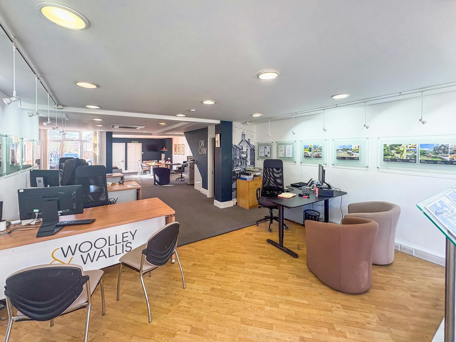 Retail/Shop in Ringwood - photo 2