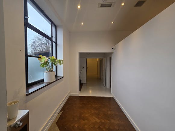 1470 London Road, Leigh-On-Sea, Retail To Let - WhatsApp Image 2026-01-29 at 12.07.58 (1).jpeg