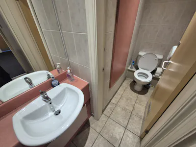 Suite 2, Ground Floor, Ashfield House, Cheadle, Office To Let - 20250521_120942.jpg