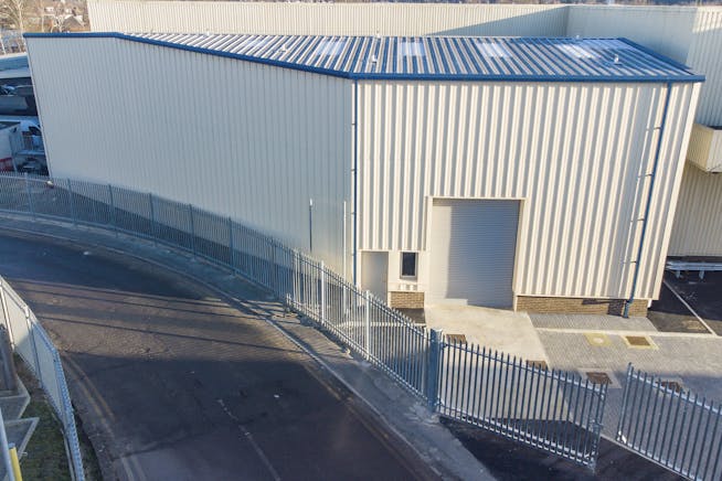 Unit 1, Hathaway Estate, Watford, Industrial / Warehouse To Let - 1.jpg