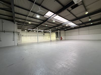 Unit 26, Walkers Road, Redditch, Industrial/Logistics To Let - IMG_5784.JPG