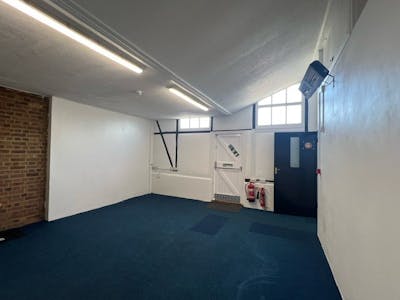 45A Whitemore Road, Guildford, Office To Let - 4.jpg