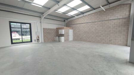 Unit 97, Market Drayton, Light Industrial To Let - Internal 1
