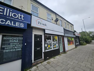 414 Gorton Road, Stockport, Leisure / Office / Retail To Let - 20260603_122538.jpg