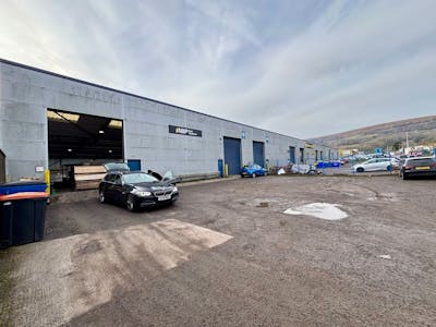 Unit 15, Springvale Industrial Estate, Cwmbran, Industrial To Let - IMG_7009.jpg