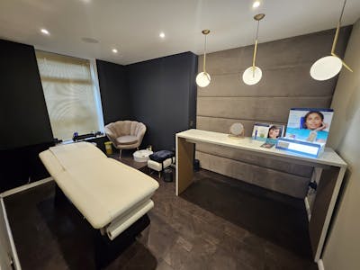 218 Burton Road, Manchester, Leisure / Retail To Let - 20260204_131634.jpg