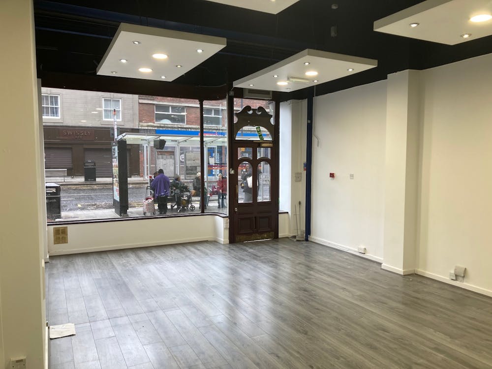 10 Vicar Lane - in 1.jpg