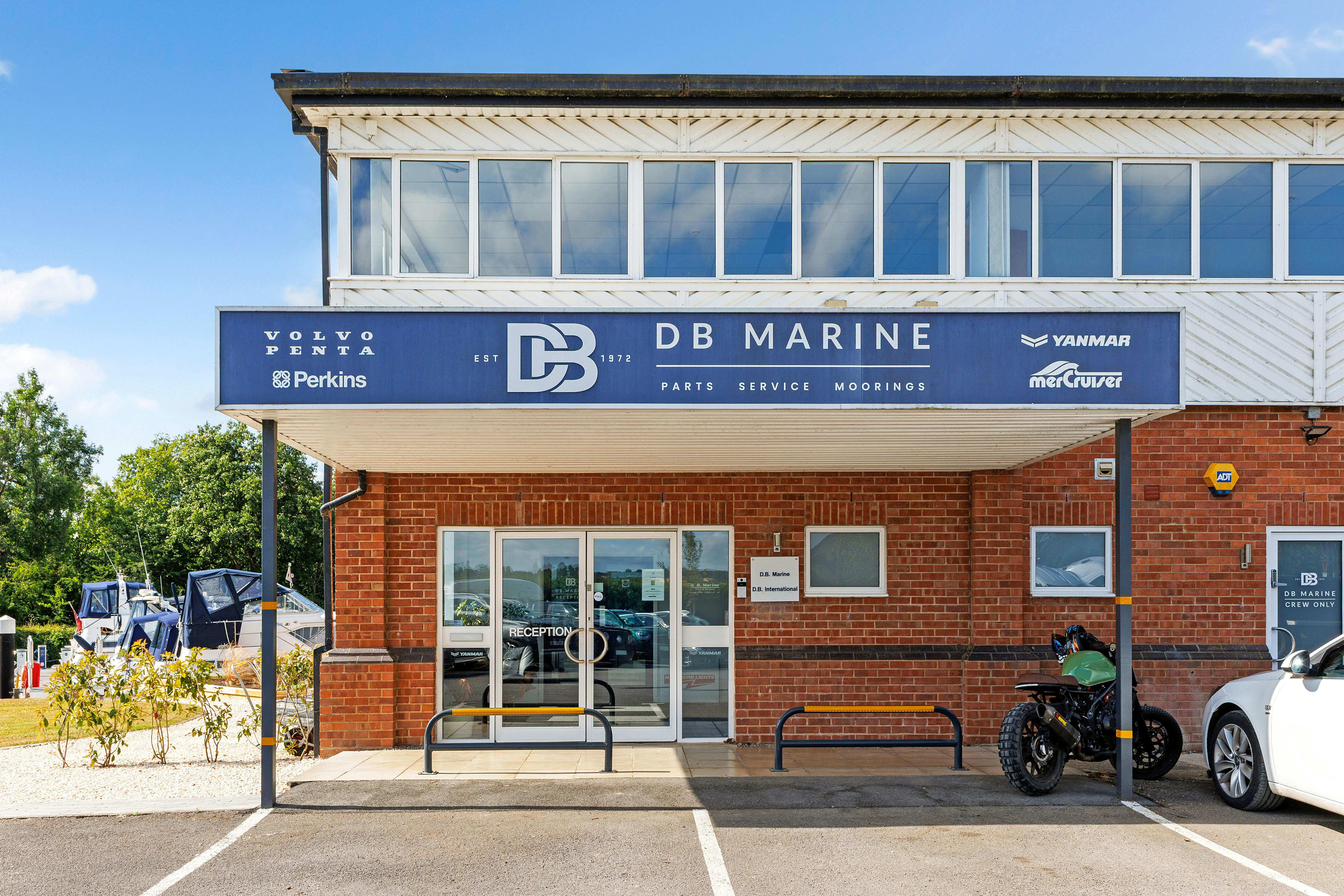 DB Marine Building, Ferry Lane, Cookham on Thames, Offices To Let - 95149_D B Marine Cookham Bridge 11.jpg