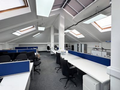 Lysander Mews, Unit 5, London, Office To Let - Image  20250709T122853854.jpg