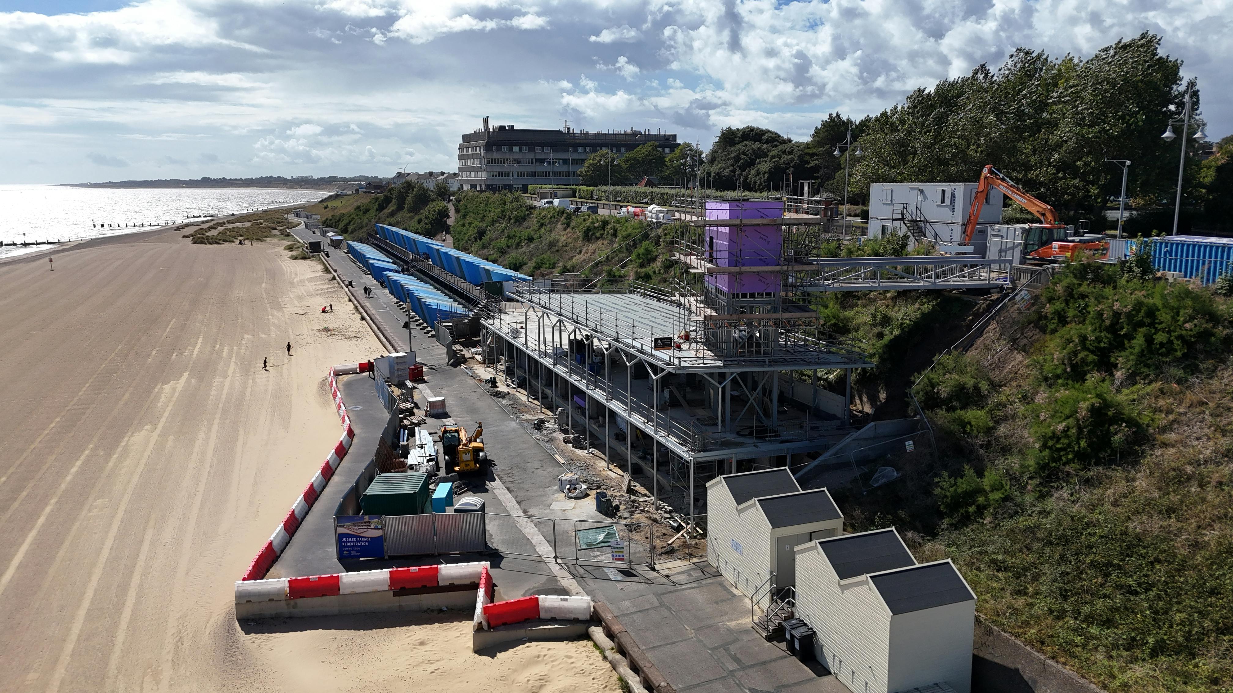 Jubilee Parade, Seafront Complex