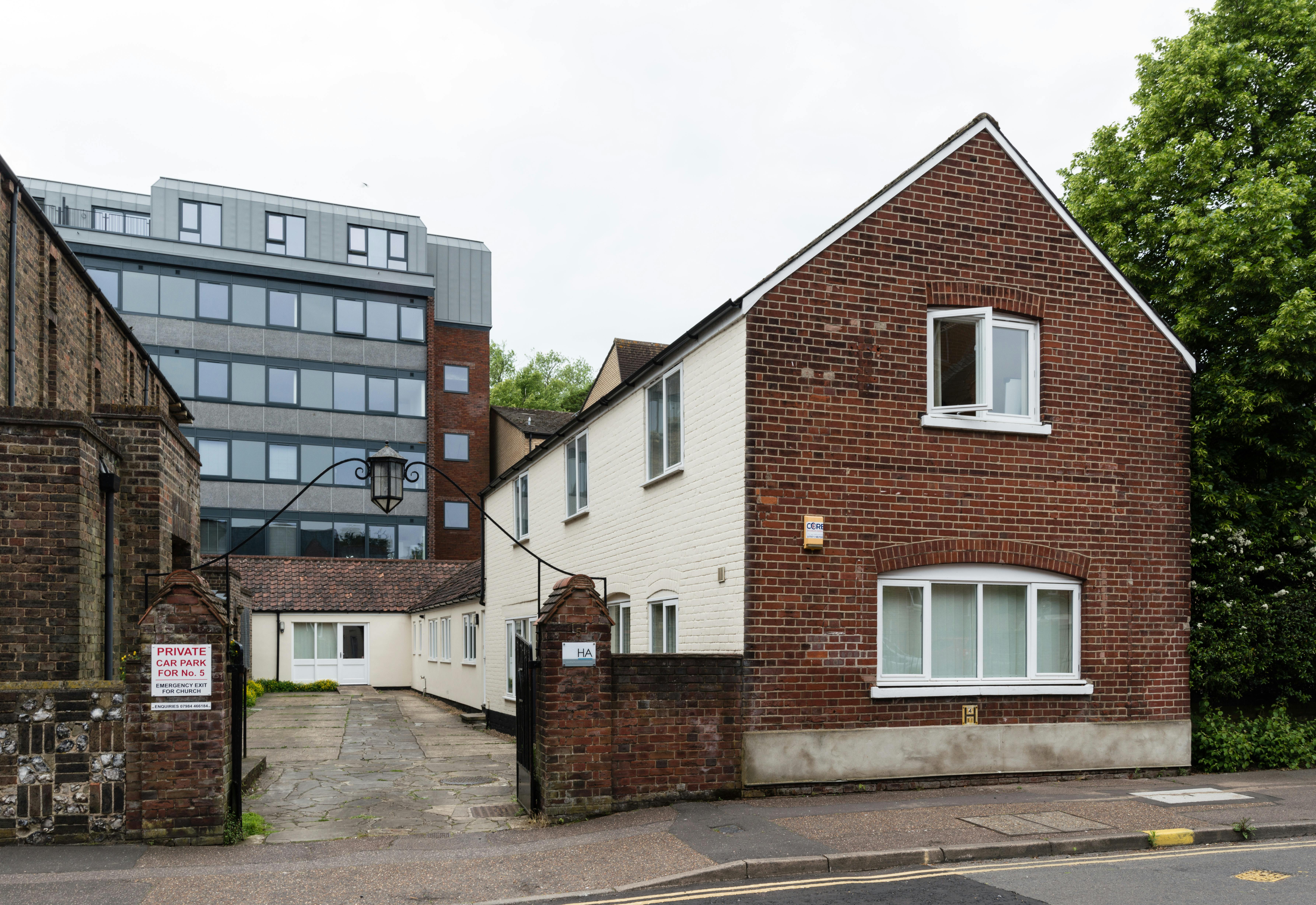 5 Recorder Road