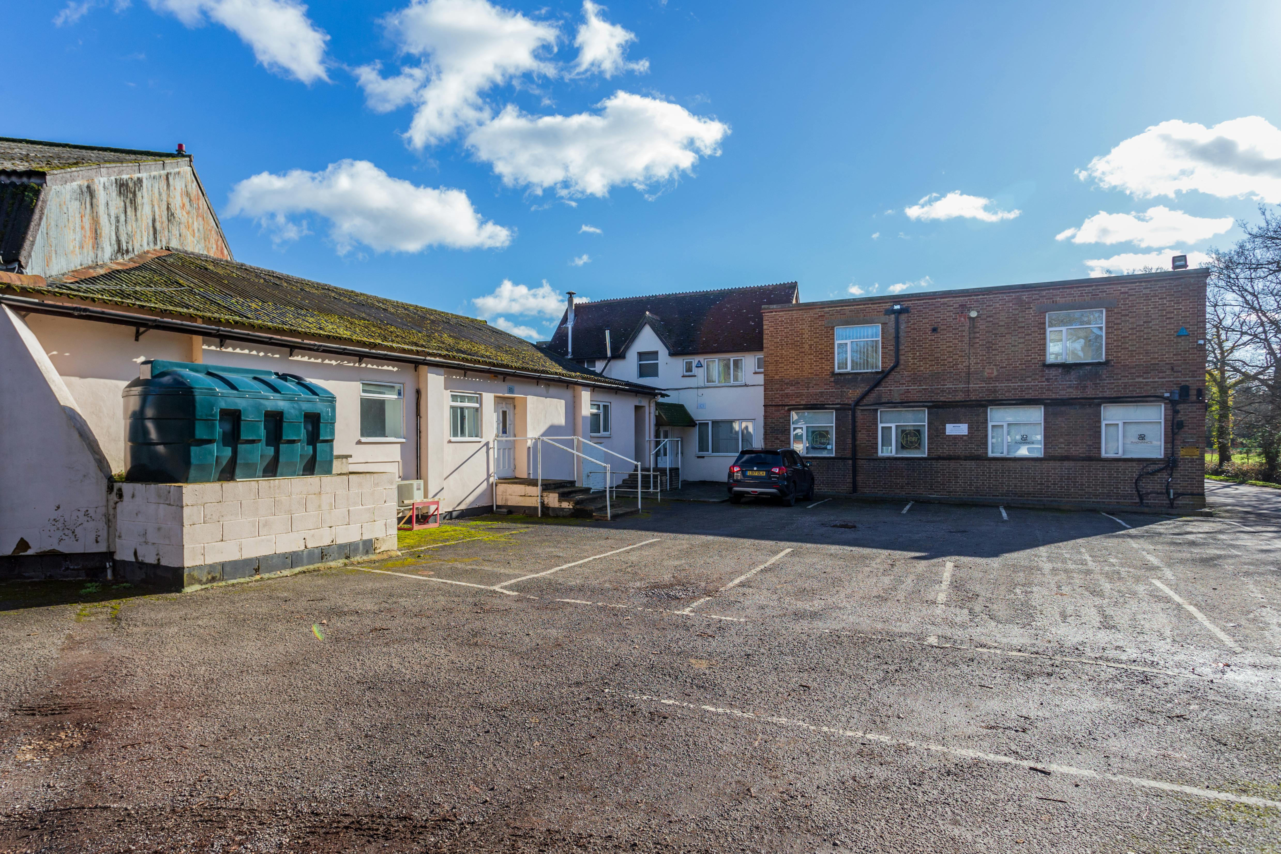 Offices at Fairoaks Airport, Woking, Offices To Let - office block .jpg