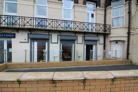 Unit 1, Redcar, Office / Retail To Let / For Sale - IMG_5877.JPG