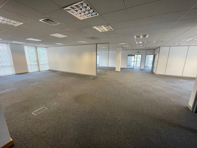 Part 1st Floor Theale Court, Reading, Office To Let - 13.jpg